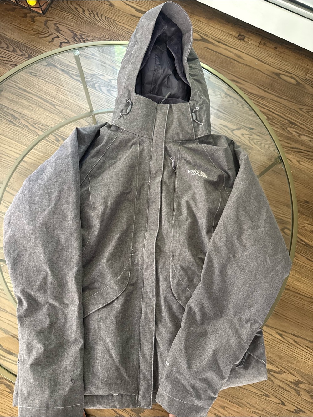 Women’s grey northface jacket